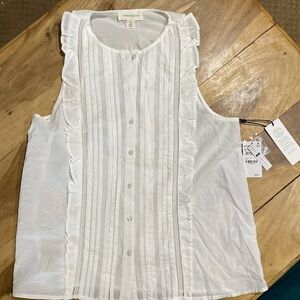 Treasure & Bond white linen sleeveless blouse. Size Medium, new with tags.